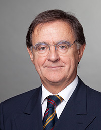 Portrait Dr. Viktor Kreuschitz